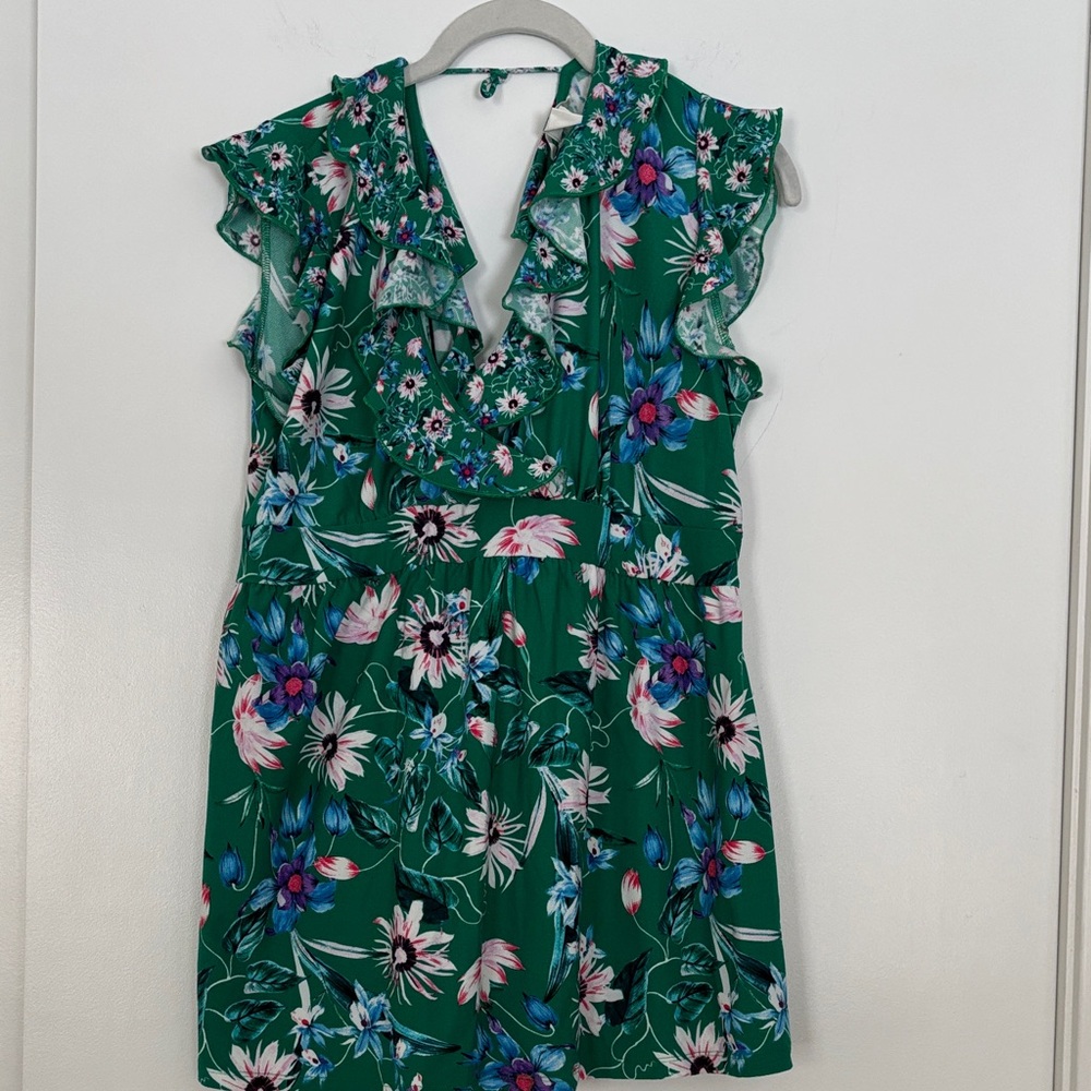 Floral Green Sleeveless Maternity Top